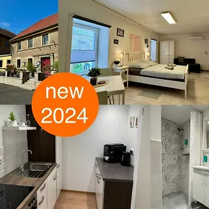 https://gemutliches-apartment-im-ruhigen-innenhof.com-bavaria.com